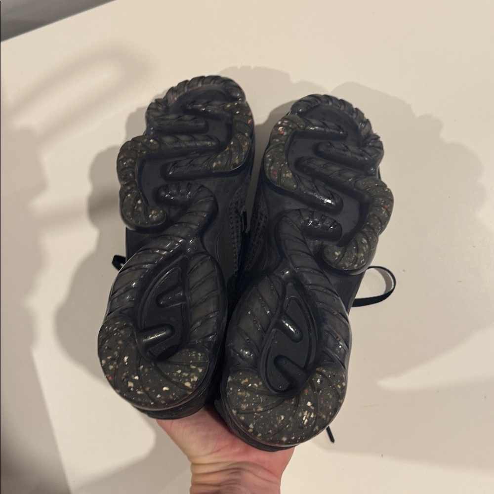 Nike Air Vapormax 2021 Flyknit Triple Black Sneakers Women’s 7.5 EU 40 Running - Picture 9 of 10
